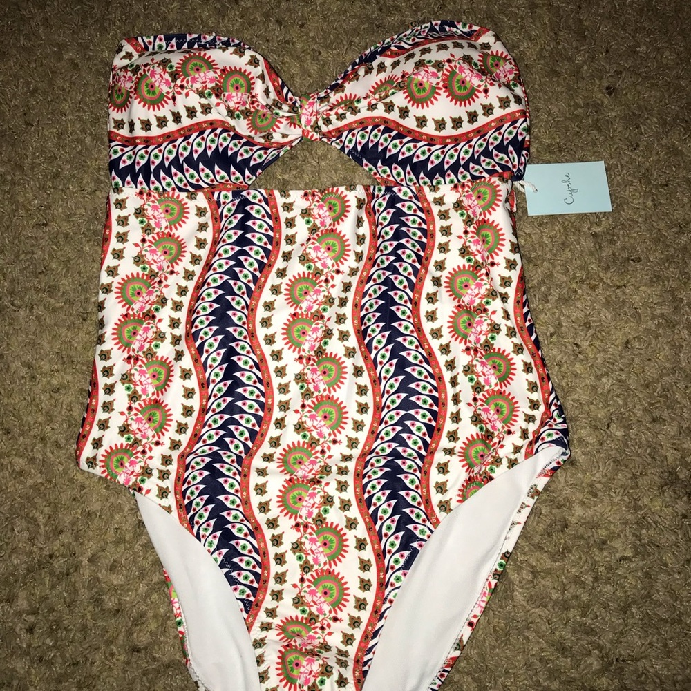 XL one piece. CUPSHE